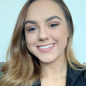 Meet your Posher, Fadila